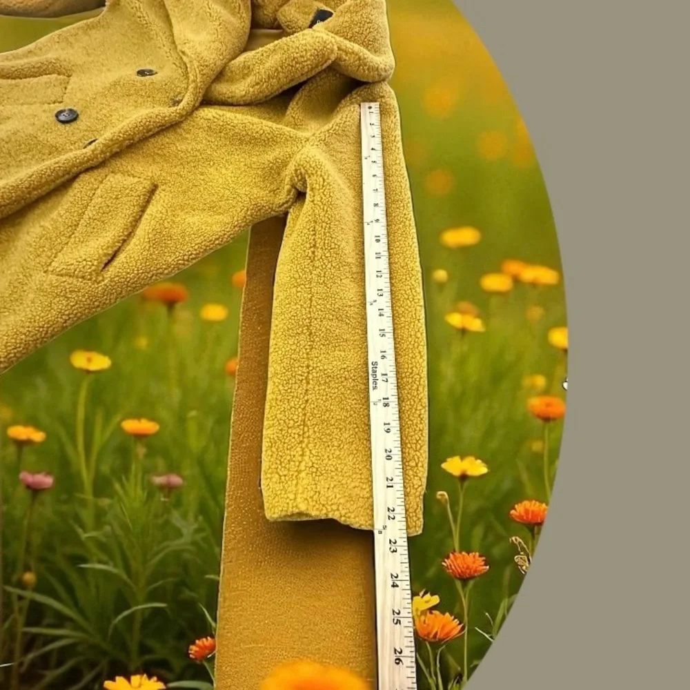 DRIFTWOOD Sherpa Coat. Size: Large 
Dark Mustard Yellow - Picture 11 of 11